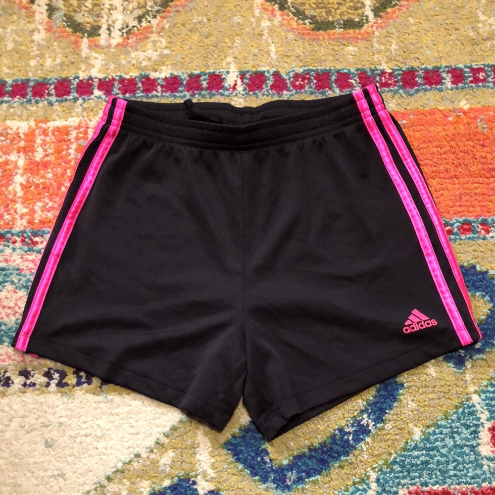 🧜🏼‍♀️3 for $15 listing!🧜🏼‍♀️ adidas shorts